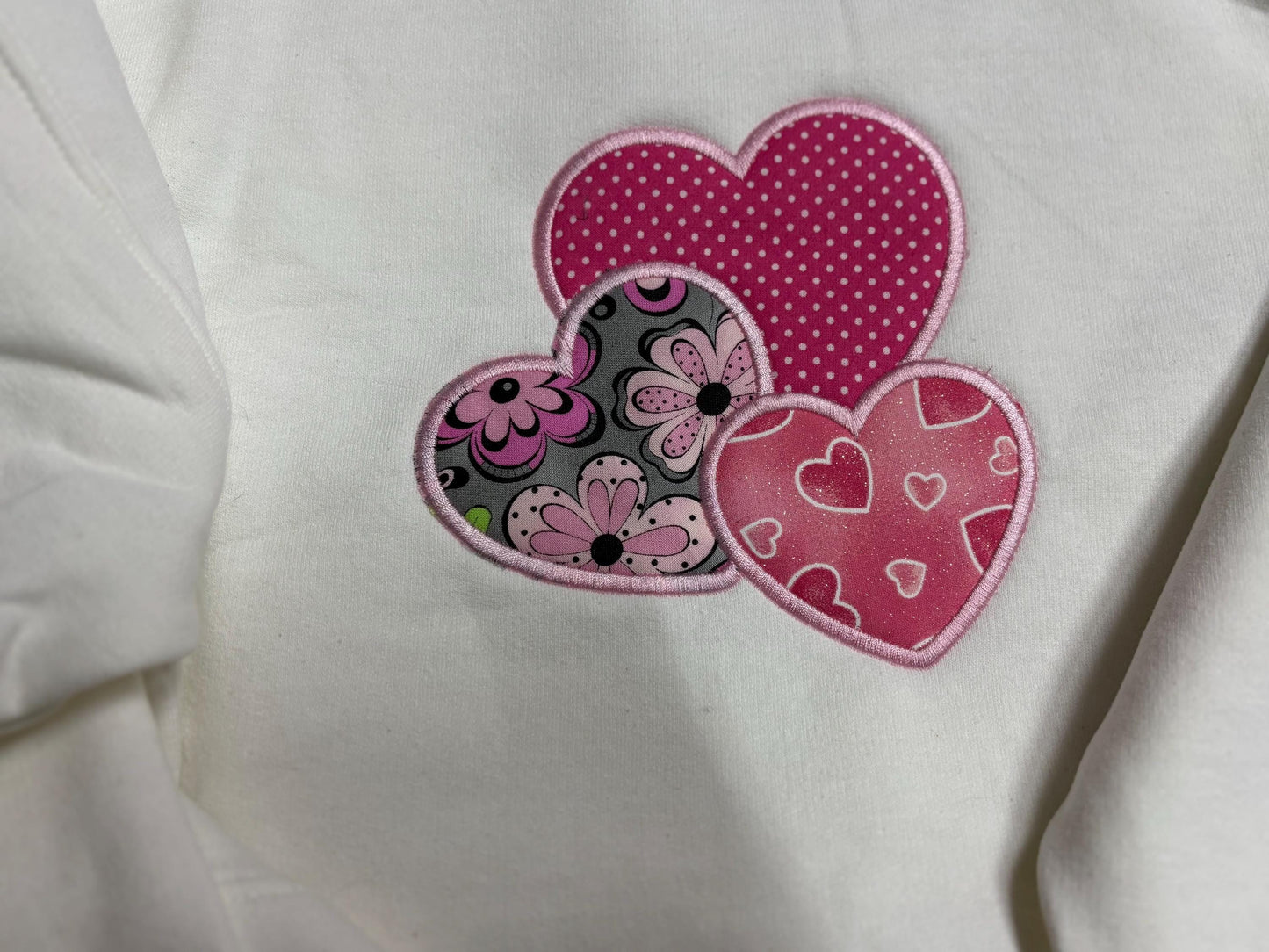 Hearts Applique Sweatshirt Size Large