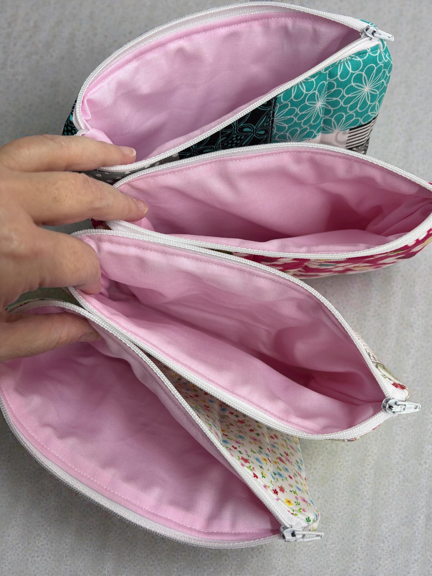 Stylish Storage: Handmade Quilted Zippered Pouch