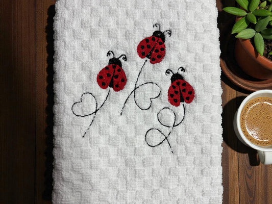 Beautifully Crafted Embroidered Kitchen Towels for Daily Use
