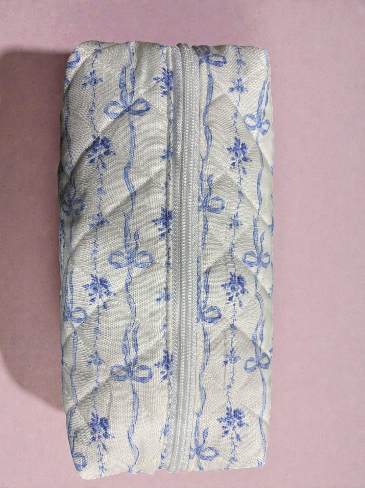 Elevate Your Beauty Game with This Quilted Makeup Bag!