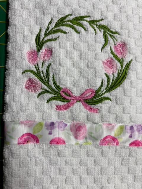 Blooming Beauty: Embroidered Tulip Wreath Towel