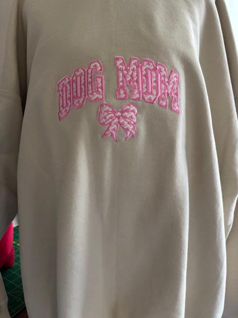 Paw-sitively Adorable: Embroidered Dog Mom Sweatshirt! 2xl
