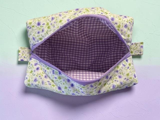 Cozy Up Your Cosmetics: Quilted Handmade Makeup Bag! Introducing the Jeanne Bag