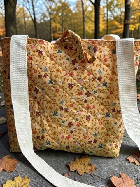 Elevate Your Style with Our Luxe Quilted Tote Bag!