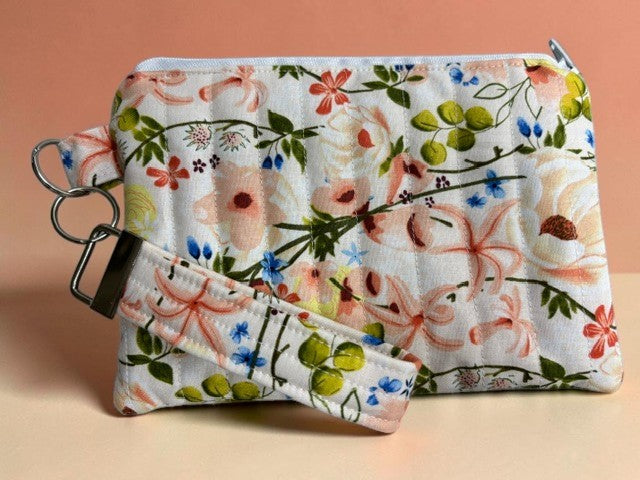 Charming Handmade Quilted Wristlet: Style Meets Function!